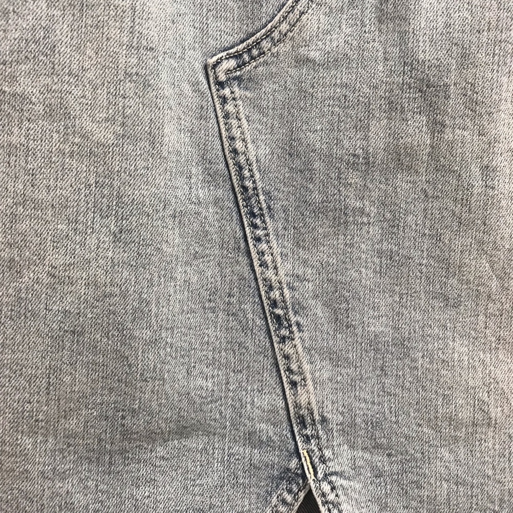 a.n.a a new approach light wash denim skirt size 4 - Picture 7 of 9